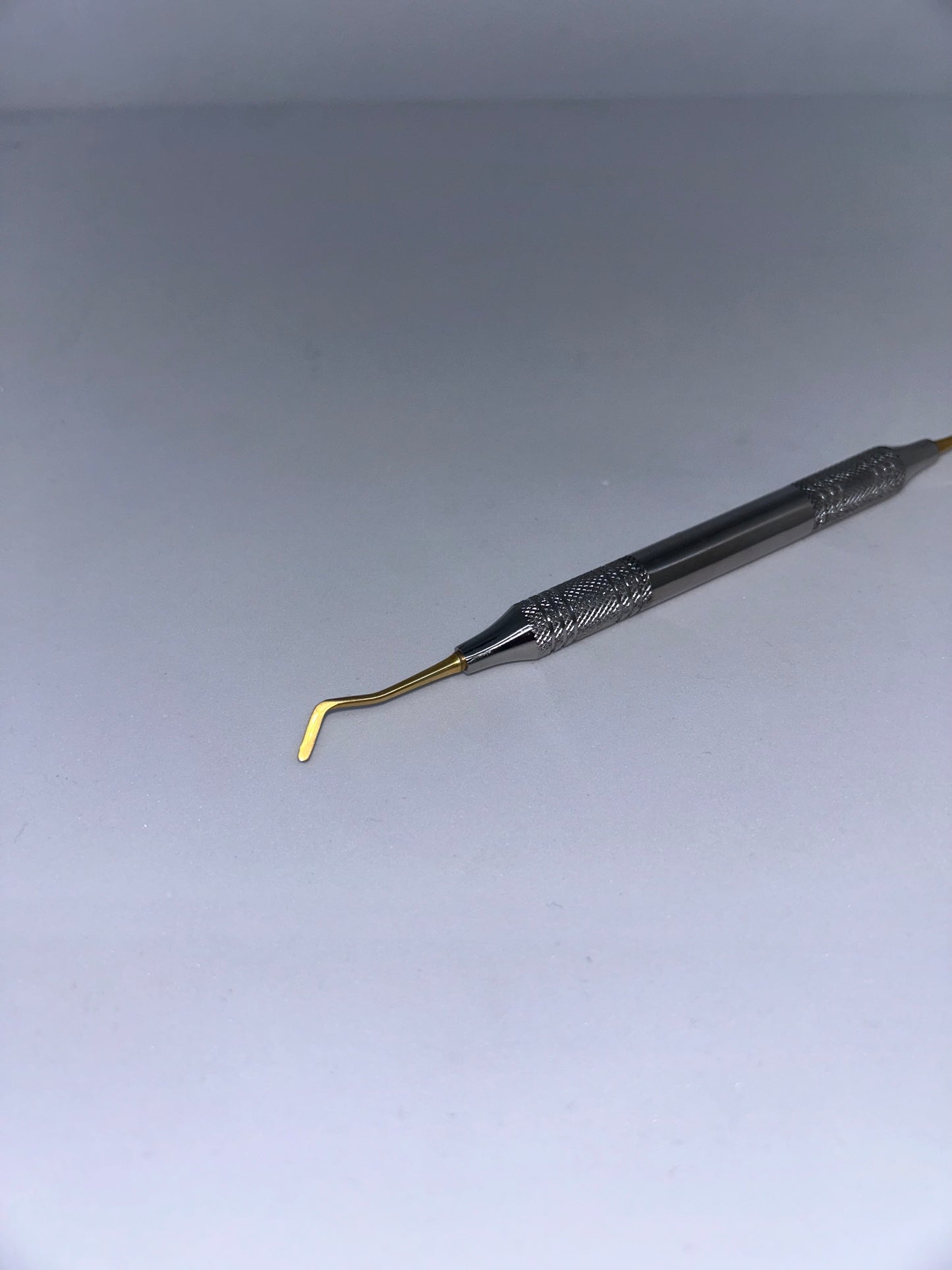 Plastic Filling Golden plated instruments for composite.