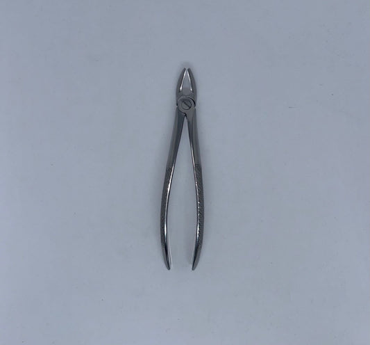 Upper premolar forceps