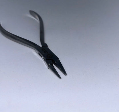 Angle plier