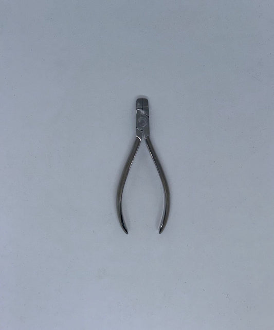 Orthodontic plier tweed (angle)