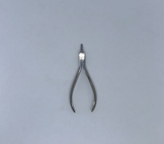 Orthodontic plier nance loops (closing pliers)