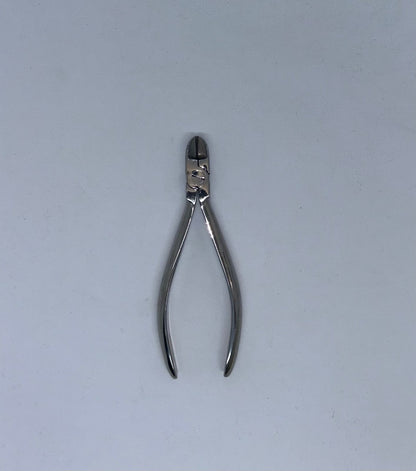 Orthodontic wire cutter